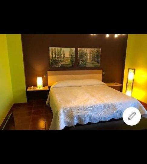 Foto 1 de Casa o xalet en venda a Lugar Fuentesnuevas, 200, Cuatro Vientos, León