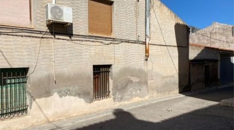 Casa adosada en venta en Plaza de la Concordia, 14, Algueña, Alicante - imagen 2 Foto 2 de Casa adosada en venta en Plaza de la Concordia, 14, Algueña, Alicante