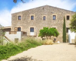 Vista exterior de Finca rústica en venda en Sant Mori amb Aire condicionat, Calefacció i Jardí privat