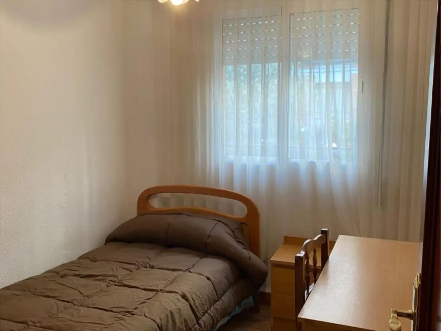 Habitación en Calle Pintor Espinosa, 7, Vista Alegre - Parque Cruz Conde Habitación en Calle Pintor Espinosa, 7, Vista Alegre - Parque Cruz Conde