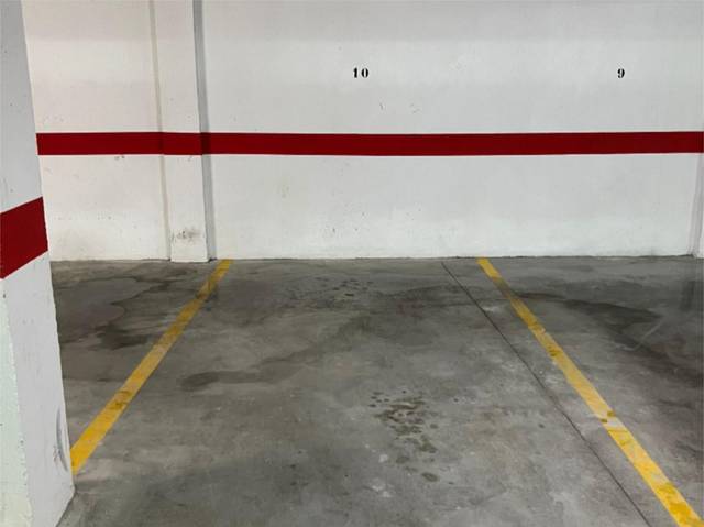 Garaje en Venta en Calle Ramón Gómez de la Serna, 5 en Motril  ciudad