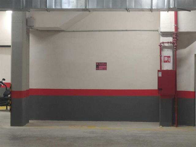 Garaje en Alquiler en Calle Bailarín José Espadero, 9 en Garbinet - Parque de las Avenidas