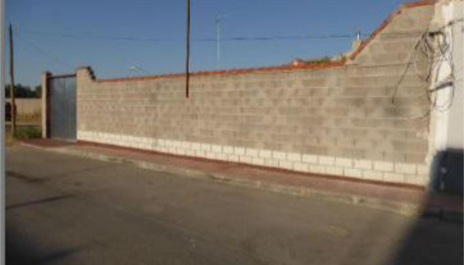 Land for sale in N-301, 1, Corral de Almaguer, Toledo - image 1 Photo 1 of Land for sale in N-301, 1, Corral de Almaguer, Toledo