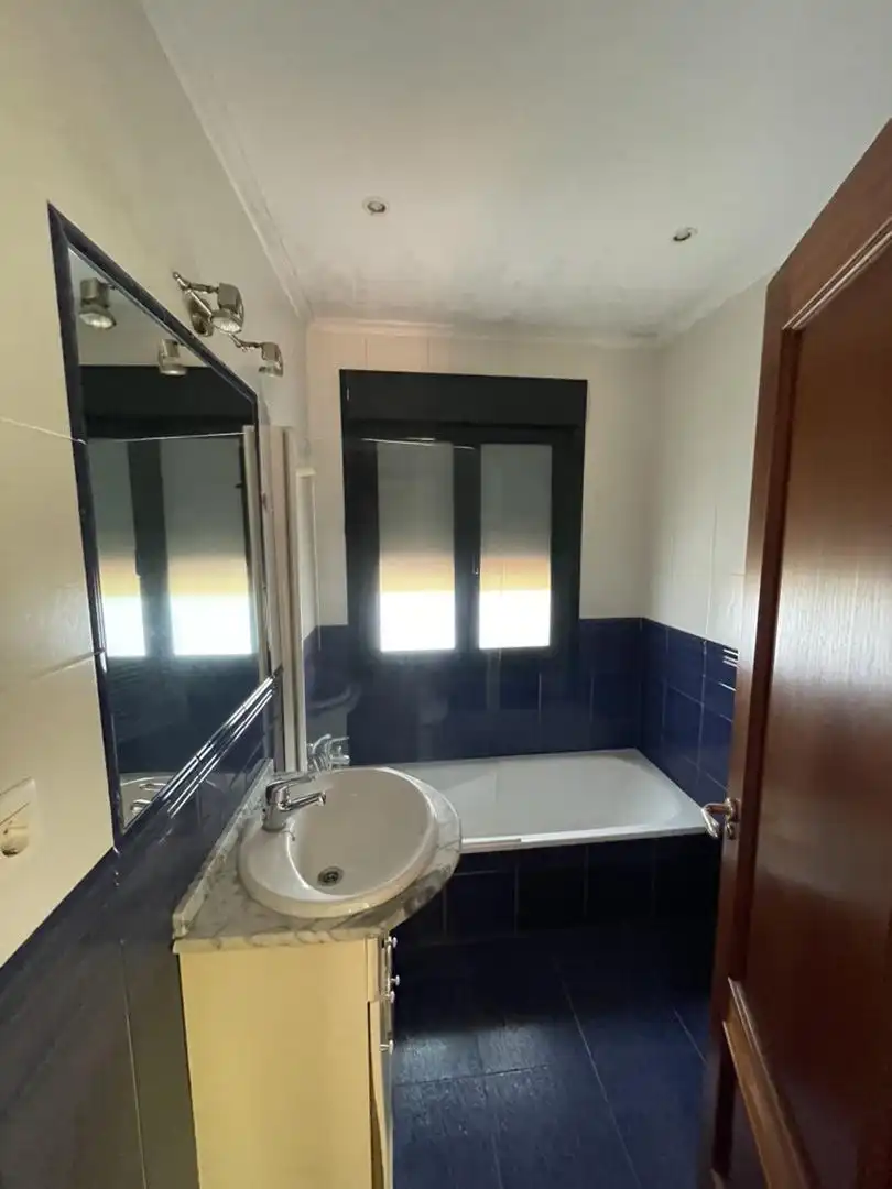 Finca rústica en venta en Lugar Junco, 29a, Ribadesella Baño de Finca rústica en venta en Ribadesella con Terraza y Balcón
