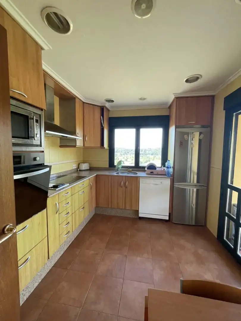 Finca rústica en venta en Lugar Junco, 29a, Ribadesella Cocina de Finca rústica en venta en Ribadesella con Terraza y Balcón