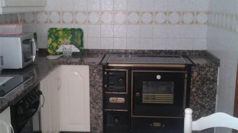 Foto 4 de Casa adosada en venda a Lugar Foro, 84, Vilasantar, A Coruña