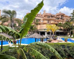 Exterior view of Flat to rent in Marbella  with Air Conditioner, Terrace and Swimming Pool