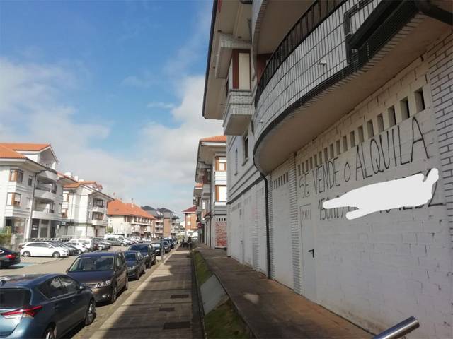 Local comercial en Alquiler en Calle Pedro del Camino Mijarazo, 40 en Ajo