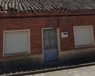 Vista exterior de Casa adosada en venda en Rágama amb Terrassa