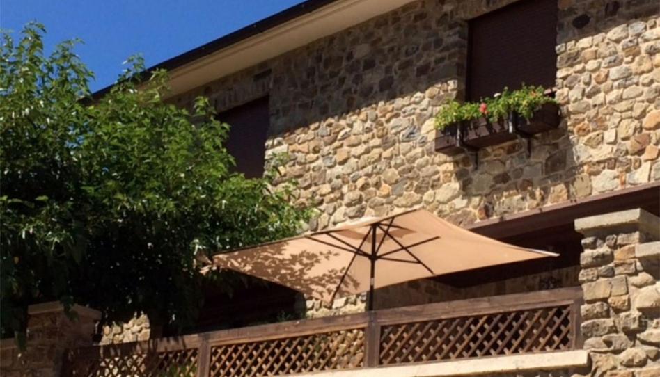 Foto 1 de Casa o xalet en venda a Calle San Pedro, 20, Laguna de Cameros, La Rioja