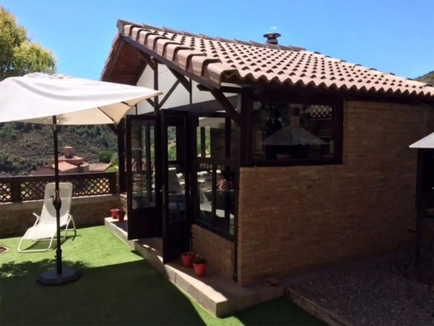 Casa o xalet en venda a Calle San Pedro, 20, Laguna de Cameros Terrassa de Casa o xalet en venda en Laguna de Cameros amb Calefacció, Jardí privat i Parquet