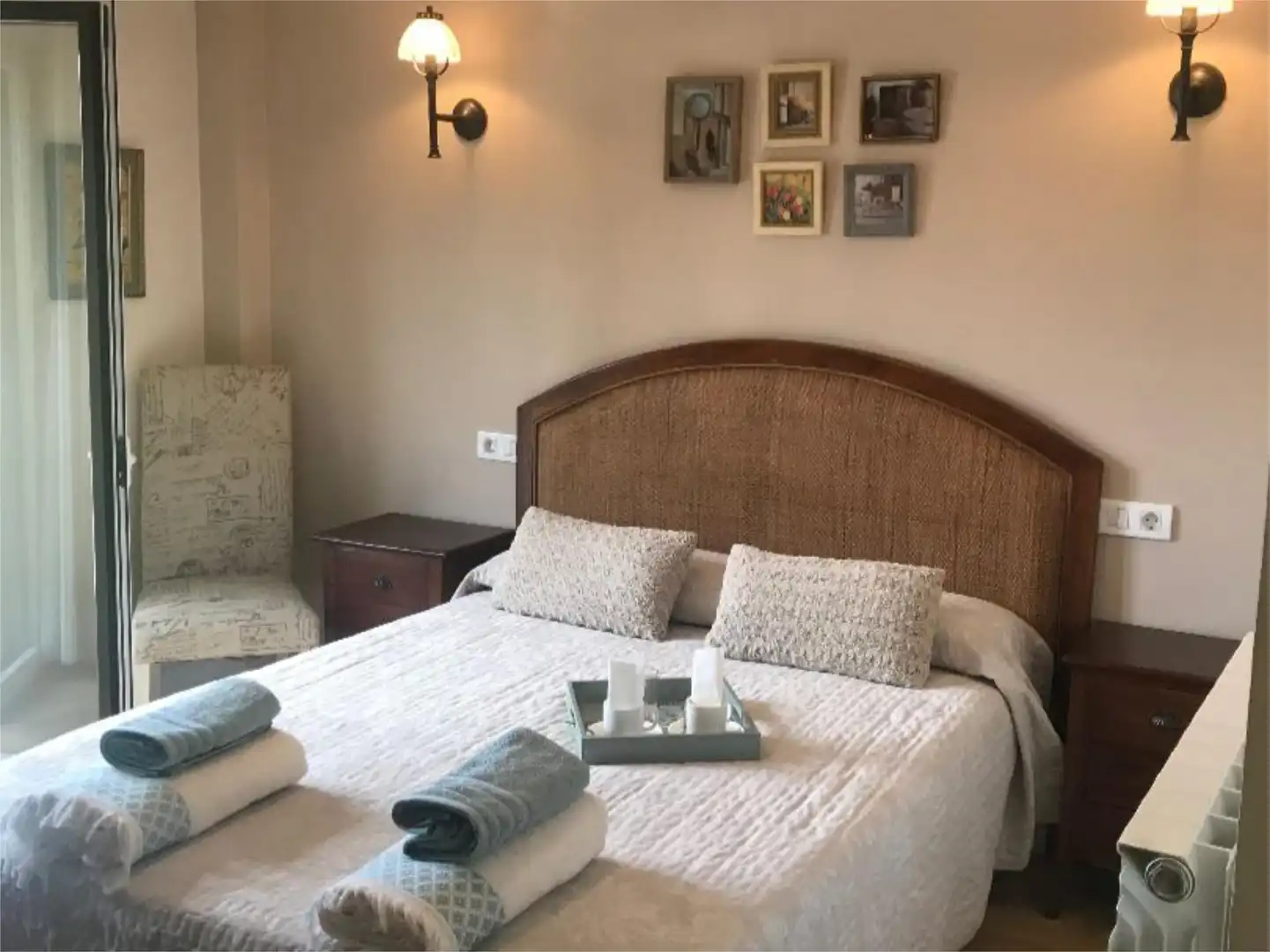 Casa o xalet en venda a Calle San Pedro, 20, Laguna de Cameros Dormitori de Casa o xalet en venda en Laguna de Cameros amb Calefacció, Jardí privat i Parquet
