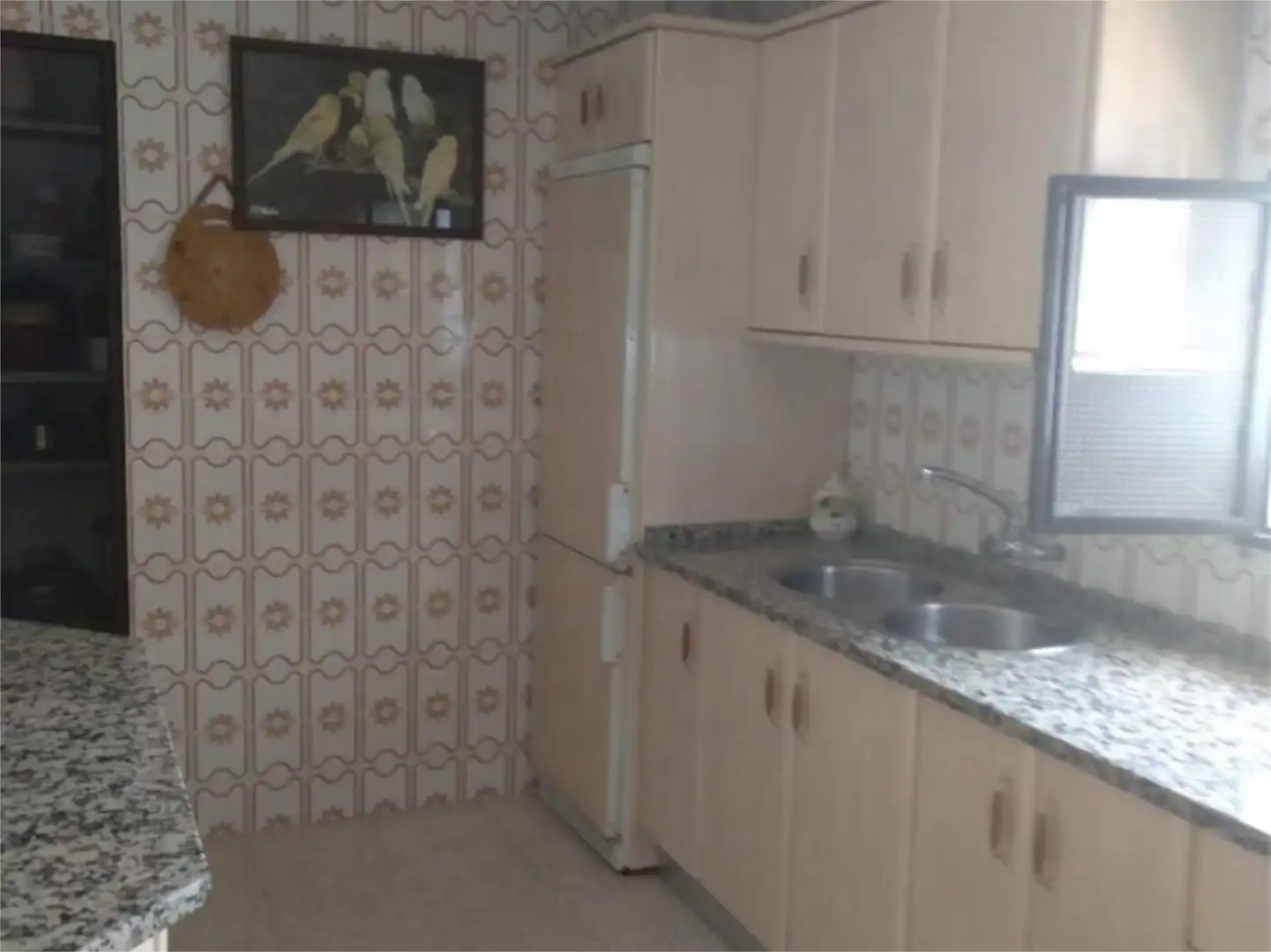 Wohnung zum Verkauf in Calle Castilla, 23, Almadén de la Plata Küche von Wohnung zum Verkauf in Almadén de la Plata mit Privatgarten, Terrasse und Möbliert