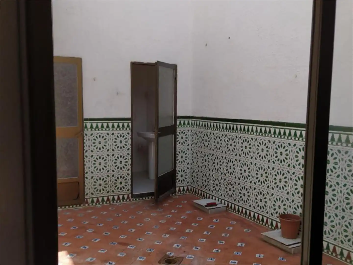 Einfamilien-Reihenhaus zum Verkauf in Calle San Blas, 12, Arjona Schlafzimmer von Einfamilien-Reihenhaus zum Verkauf in Arjona mit Terrasse und Balkon