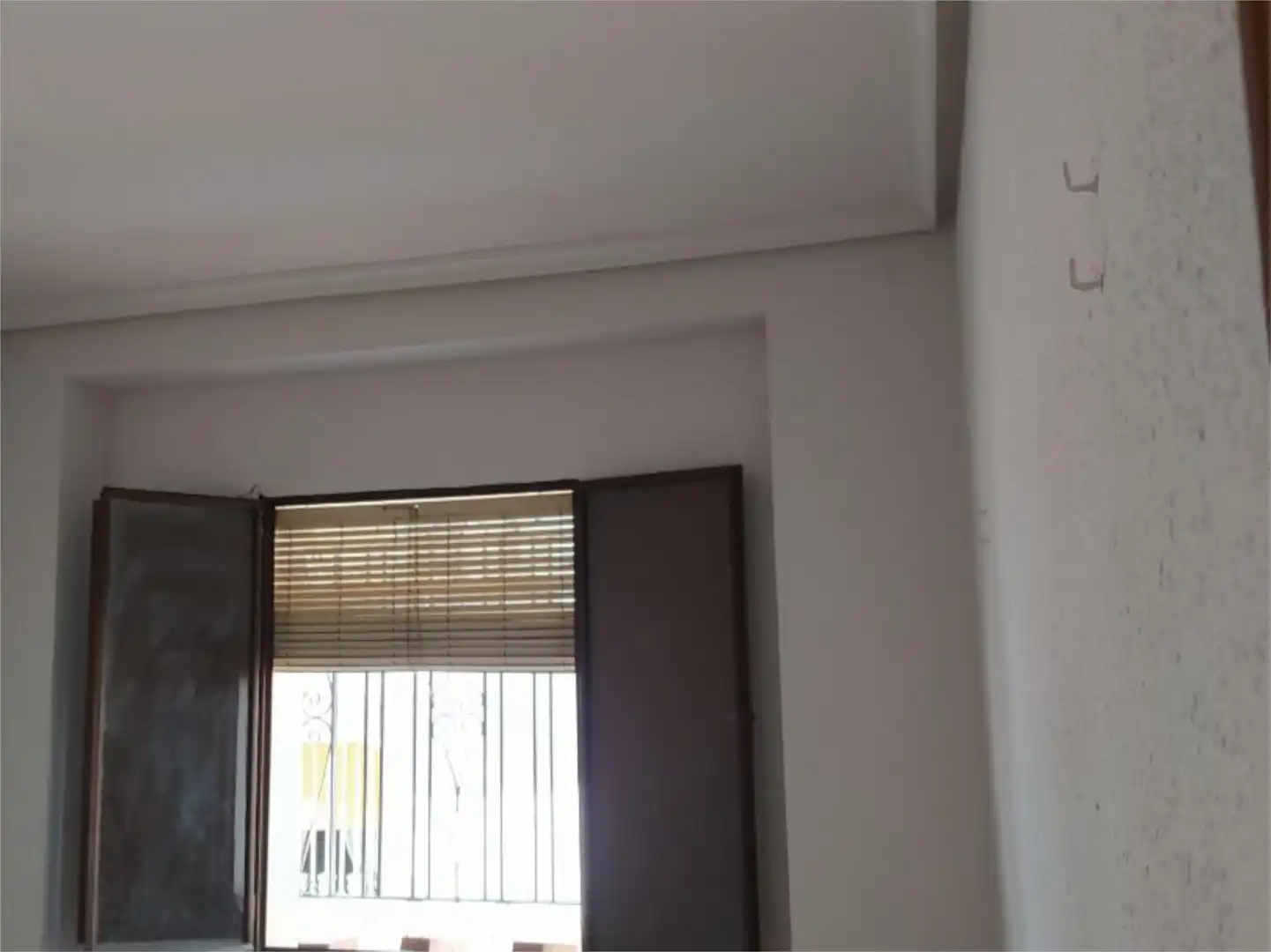 Einfamilien-Reihenhaus zum Verkauf in Calle San Blas, 12, Arjona Schlafzimmer von Einfamilien-Reihenhaus zum Verkauf in Arjona mit Terrasse und Balkon