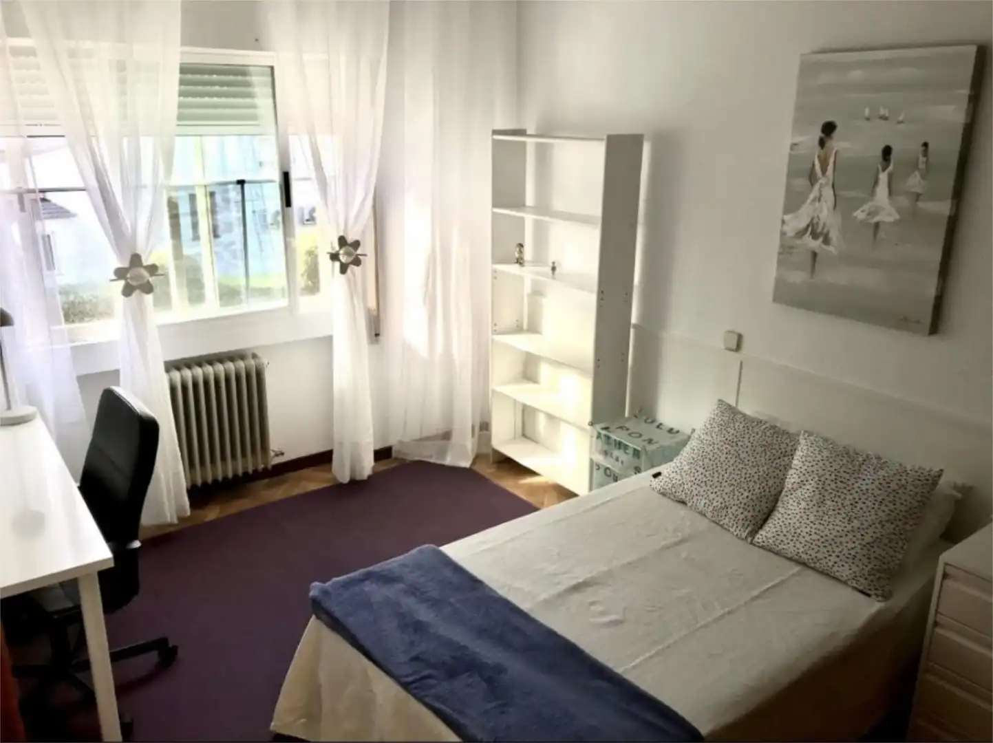 Habitació a Calle Pintor Miguel Ángel, 26, Villanueva de la Cañada ciudad Dormitori de Casa o xalet per a compartir en Villanueva de la Cañada amb Jardí privat, Terrassa i Traster