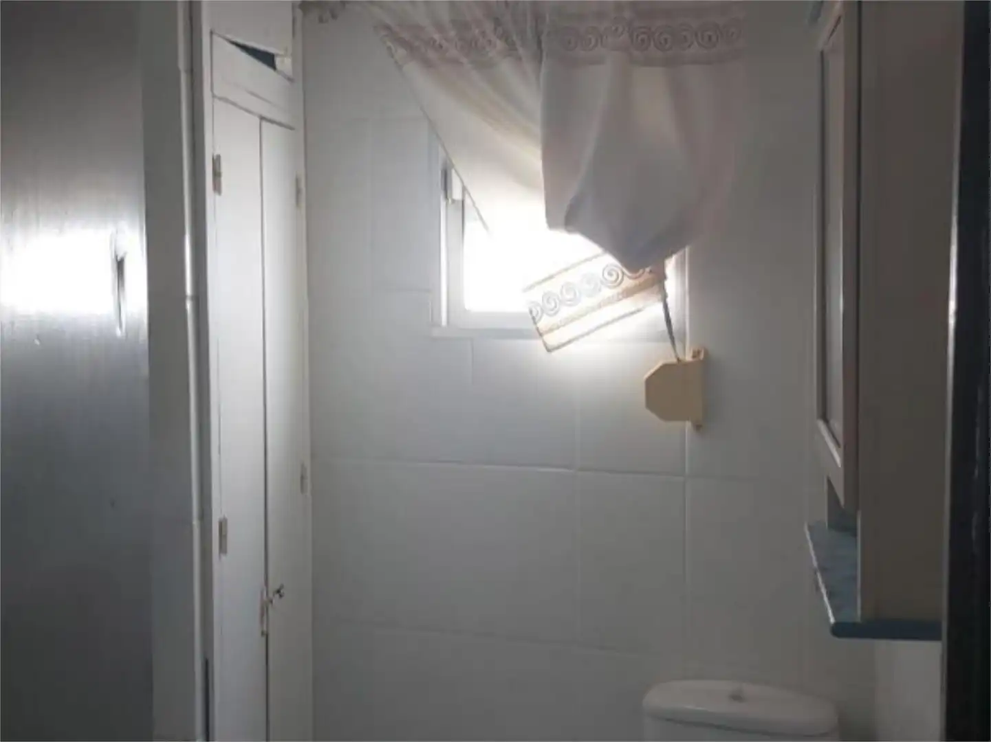 Bany de Casa adosada en venda en Lucena del Puerto amb Aire condicionat, Terrassa i Traster