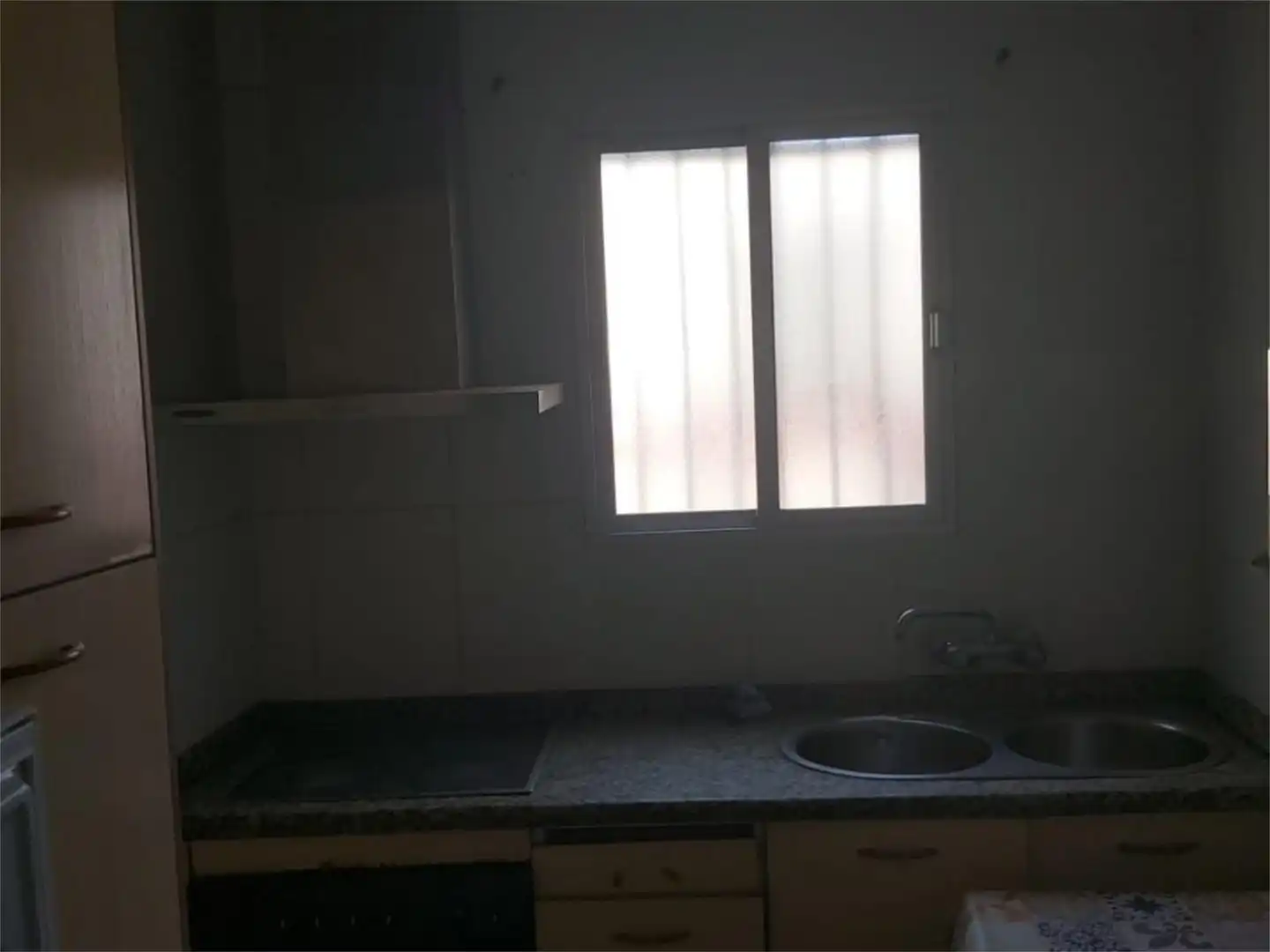 Cuina de Casa adosada en venda en Lucena del Puerto amb Aire condicionat, Terrassa i Traster