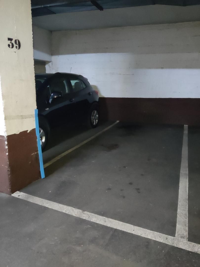 Garage to rent in Calle del Pintor Murillo, 4, Ensanche