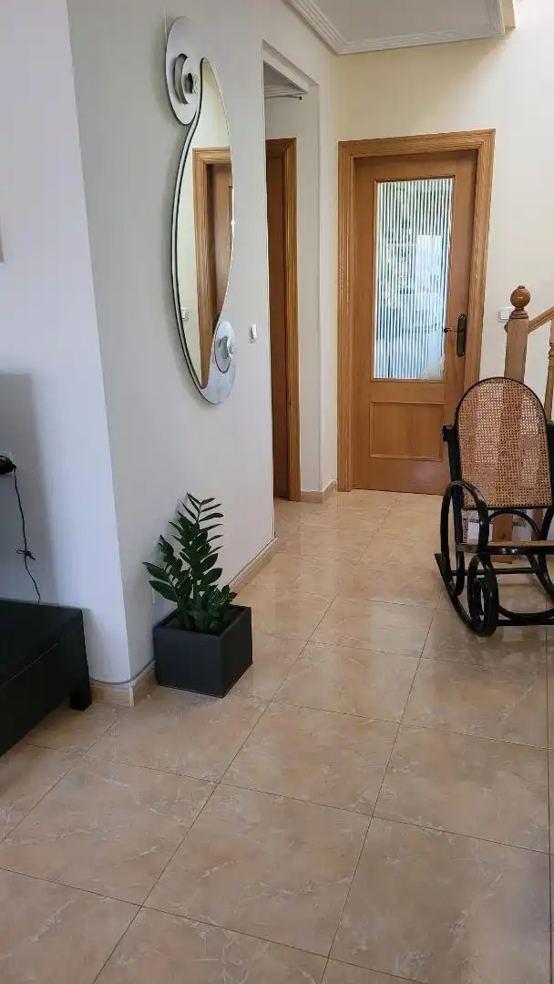 Casa adosada en venta en Carrer de L'espígol, 25, Bonalba - Cotoveta Casa adosada en venta en Carrer de L'espígol, 25, Bonalba - Cotoveta