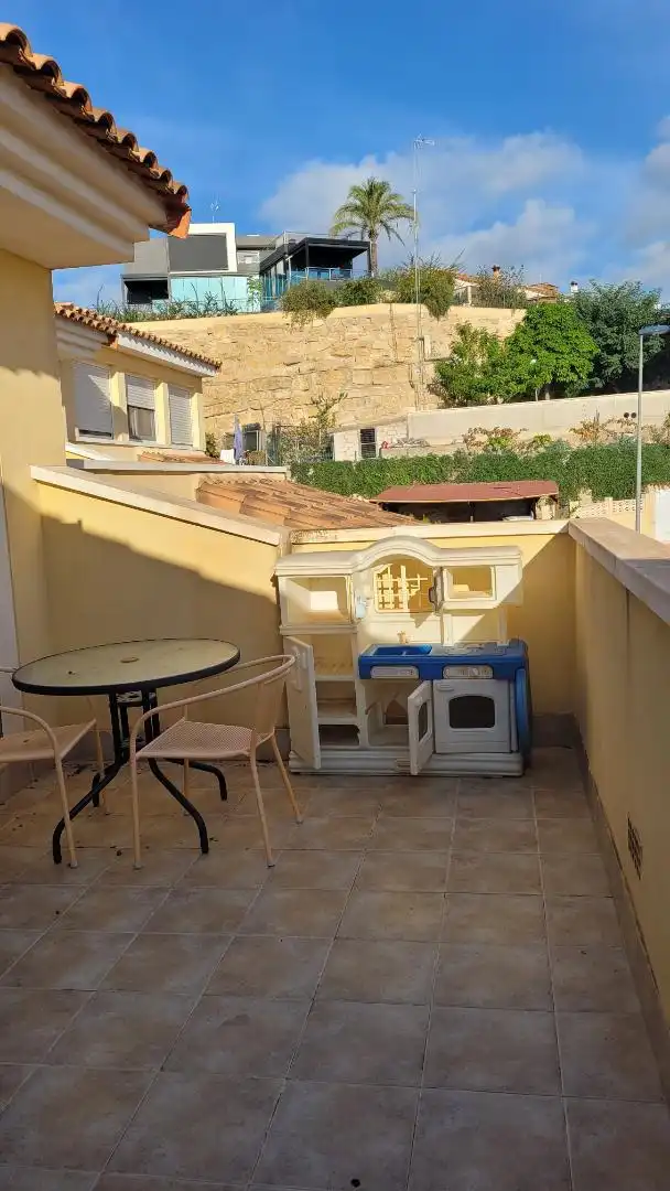 Casa adosada en venta en Carrer de L'espígol, 25, Bonalba - Cotoveta Casa adosada en venta en Carrer de L'espígol, 25, Bonalba - Cotoveta
