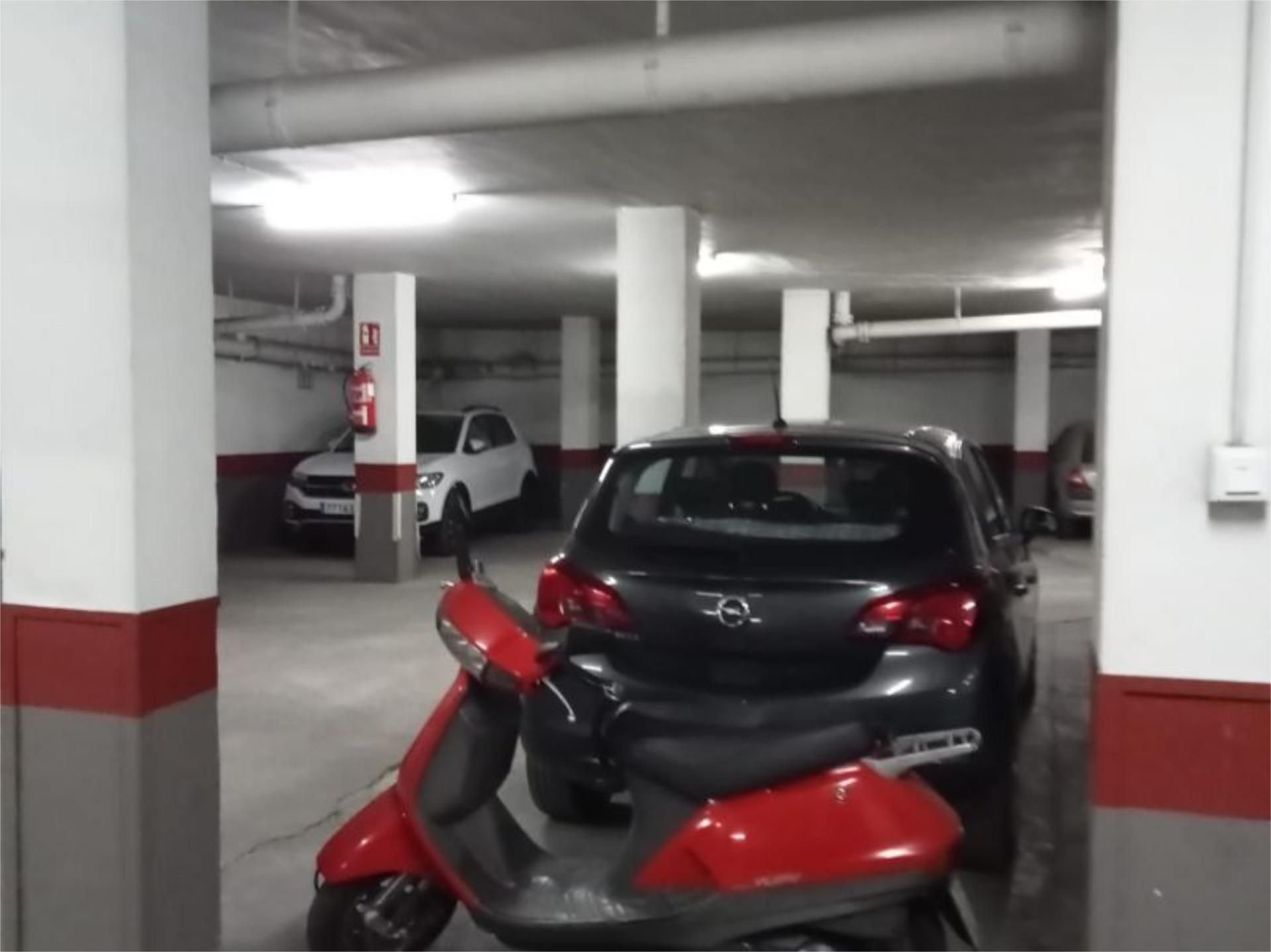 Aparcament de Garatge en venda en  Córdoba Capital