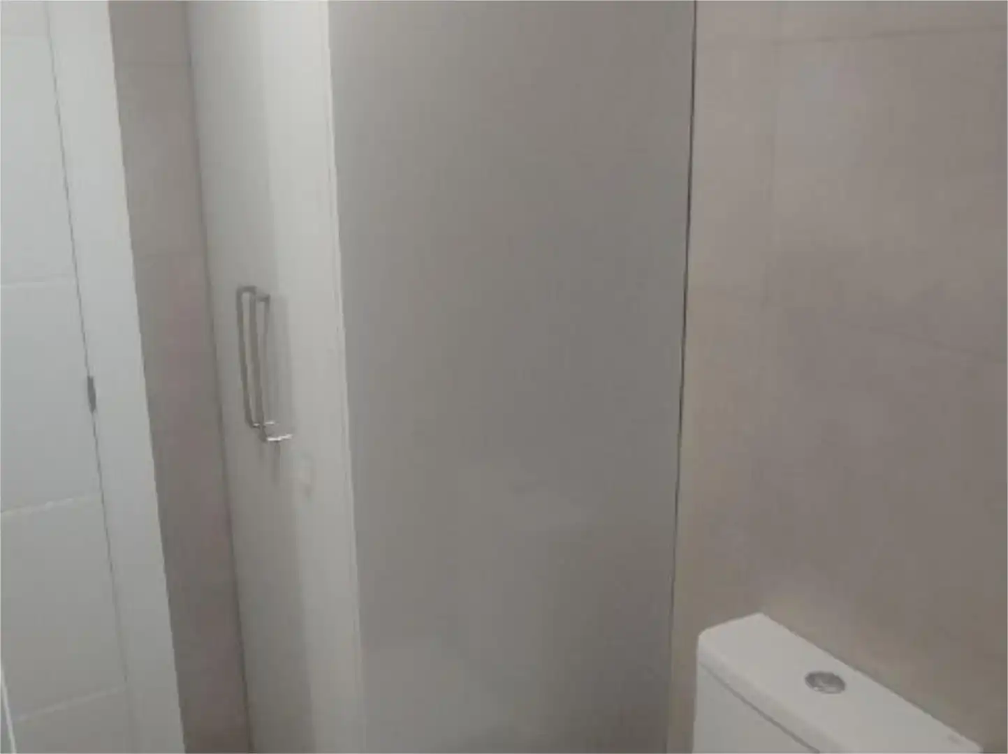 Piso en venta en Calle Sierra de los Hospitales, 1, Tineo Baño de Piso en venta en Tineo con Calefacción, Jardín privado y Parquet