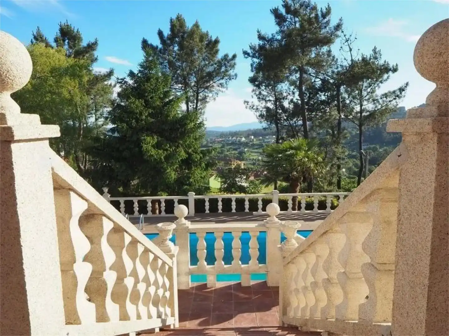 Flat for rent in Rua Cabalos, 55, Campus Norte - San Caetano Swimming pool of Flat for rent in Santiago de Compostela with Heating, Private garden and Terrace