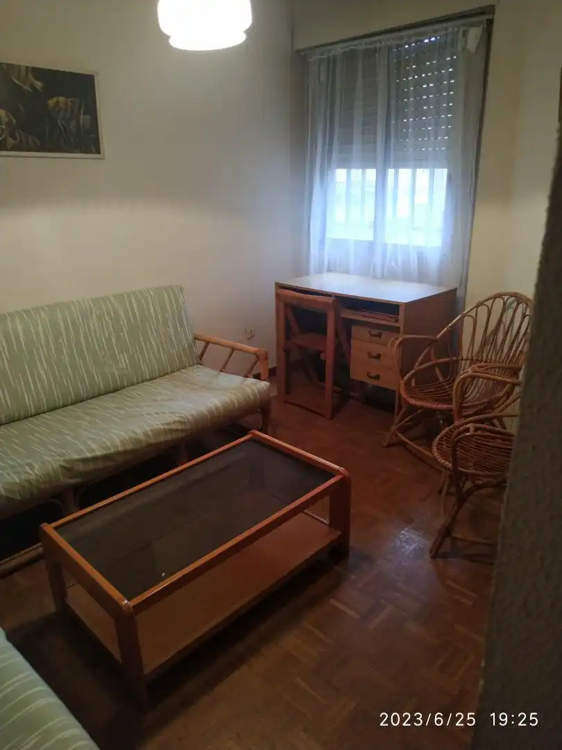 Piso en venta en Calle de Antonio Casero, 16, Estrella Habitación de Piso en venta en Madrid