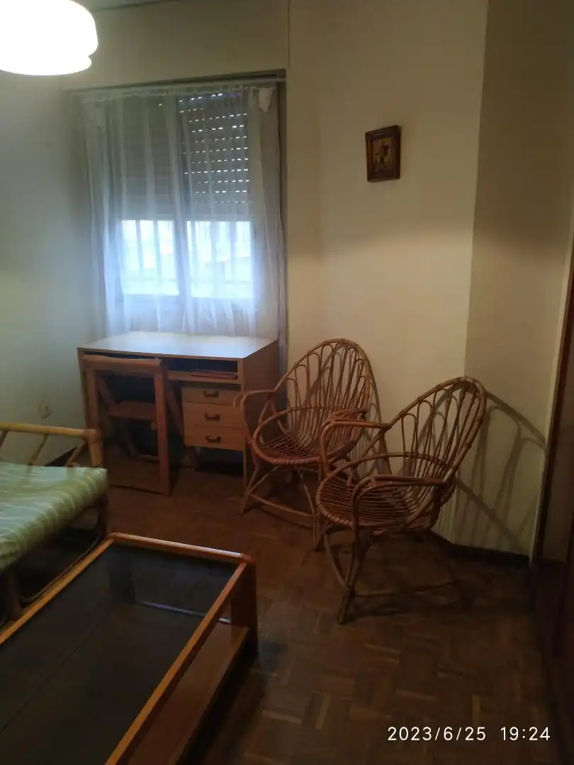 Piso en venta en Calle de Antonio Casero, 16, Estrella Habitación de Piso en venta en Madrid