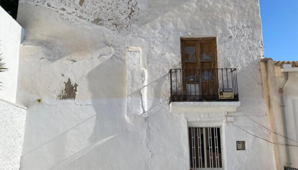 Casa o chalet en venta en Calle General Baena, 22, Alcaudete, Jaén - imagen 1 Foto 1 de Casa o chalet en venta en Calle General Baena, 22, Alcaudete, Jaén