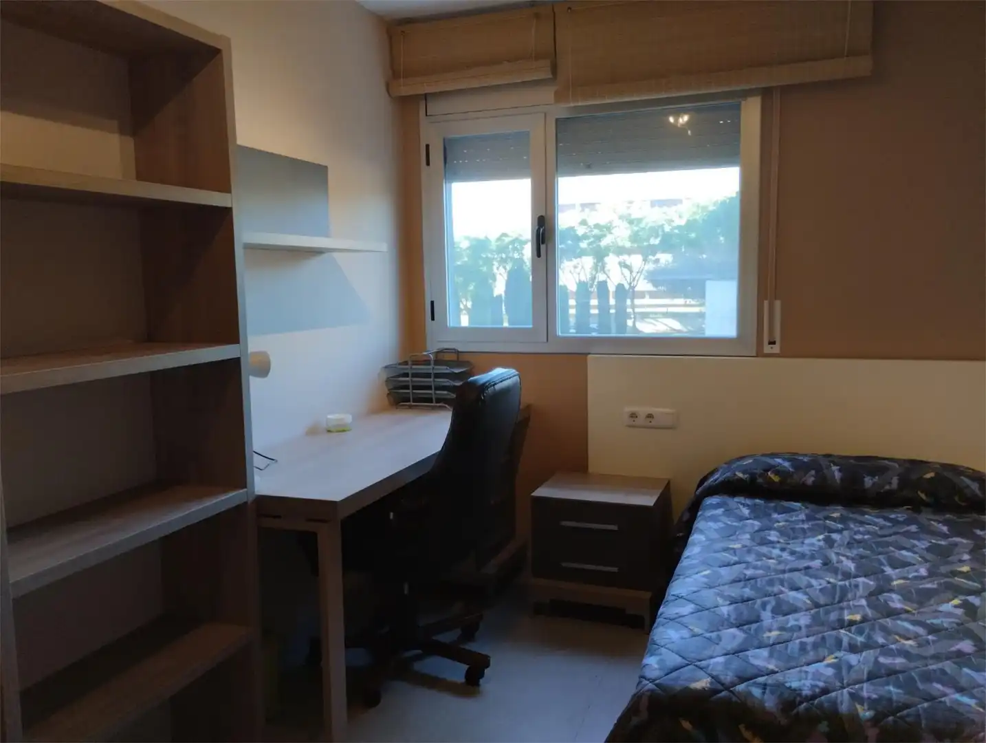 Room in Avinguda dels Països Catalans, 25, Sant Pere i Sant Pau Room in Avinguda dels Països Catalans, 25, Sant Pere i Sant Pau