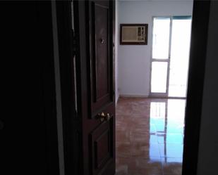 Flat for sale in  Sevilla Capital  with Air Conditioner, Furnished and Washing machine