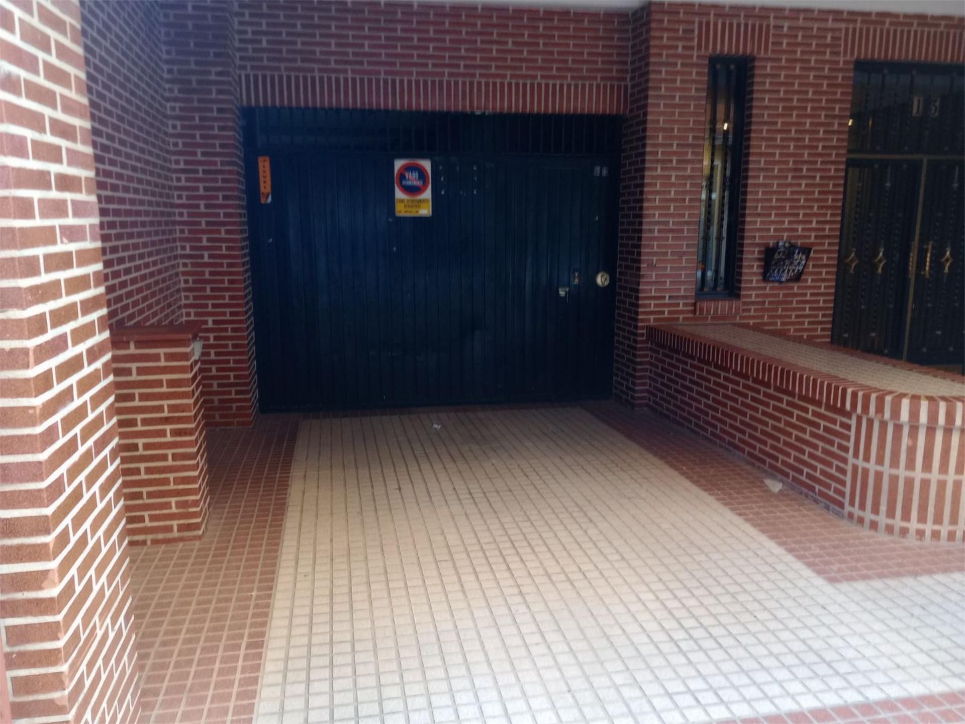 Garage for sale in Benavente