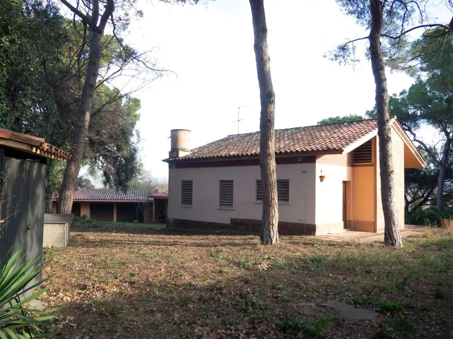 Finca rústica en venda a Carrer Pompeu Fabra, S/n, Palau-solità i Plegamans Vista exterior de Finca rústica en venda en Palau-solità i Plegamans amb Piscina