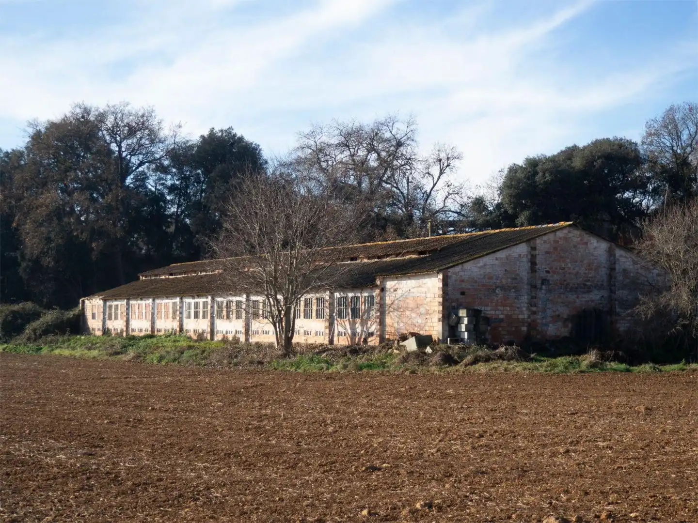 Finca rústica en venda a Carrer Pompeu Fabra, S/n, Palau-solità i Plegamans Vista exterior de Finca rústica en venda en Palau-solità i Plegamans amb Piscina