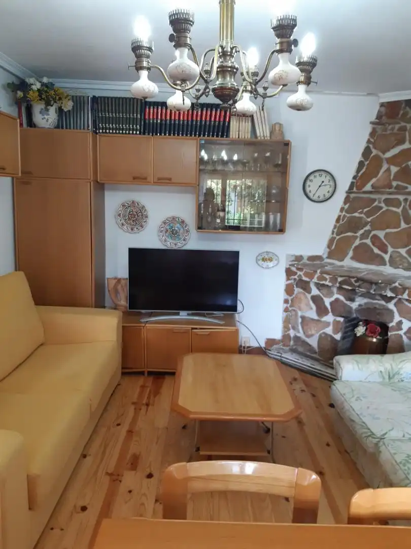 Piso en venta en Frías Sala de estar de Piso en venta en Frías con Calefacción, Jardín privado y Parquet