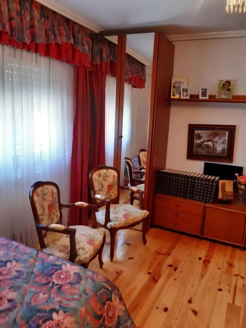 Piso en venta en Frías Habitación de Piso en venta en Frías con Calefacción, Jardín privado y Parquet