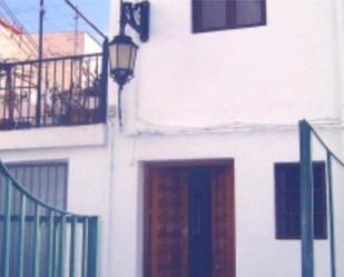 Exterior view of Single-family semi-detached for sale in Ugíjar  with Terrace and Balcony