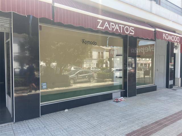 Local comercial en Alquiler en Carretera de El Rocío, 101 en Almonte ciudad