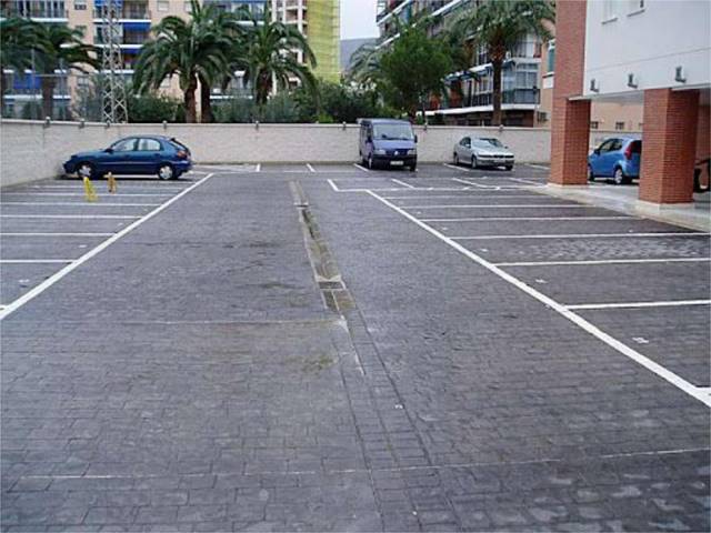 Garaje en Alquiler en Avinguda de la Marina Baixa, 7 en Cala de Finestrat