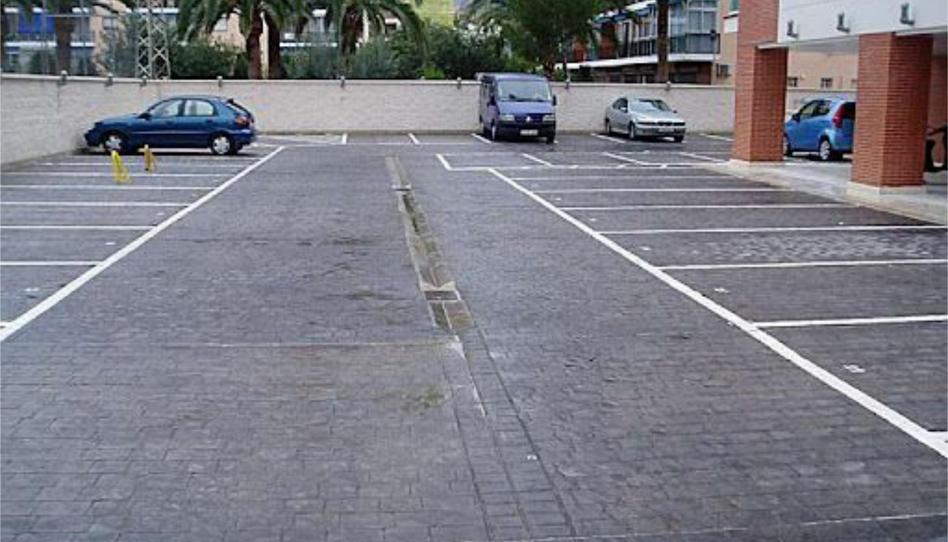 Foto 1 de Garatge de lloguer a Avinguda de la Marina Baixa, 7, Cala de Finestrat, Alicante