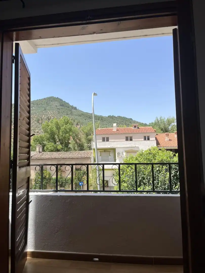 Vista exterior de Piso de alquiler en La Puerta de Segura con Calefacción, Amueblado y Horno