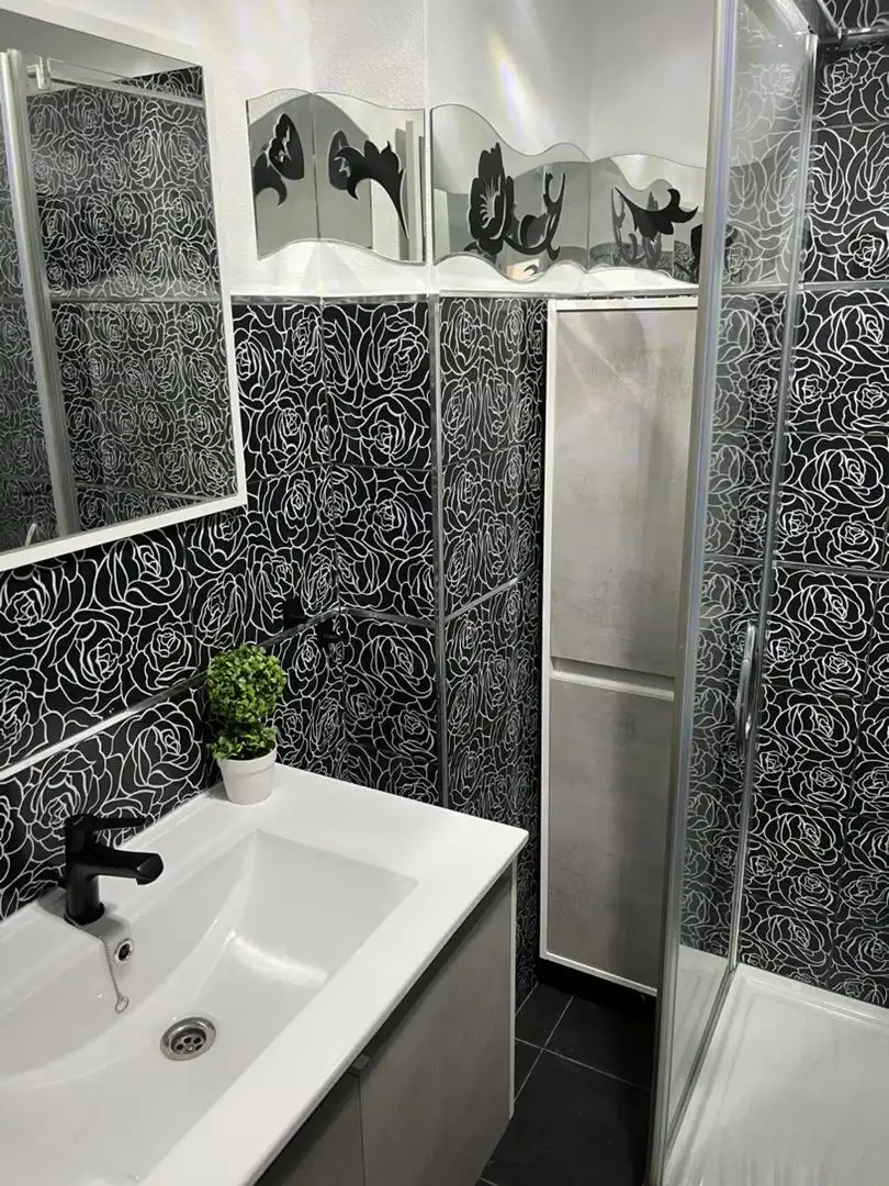 Baño de Piso de alquiler en La Puerta de Segura con Calefacción, Amueblado y Horno