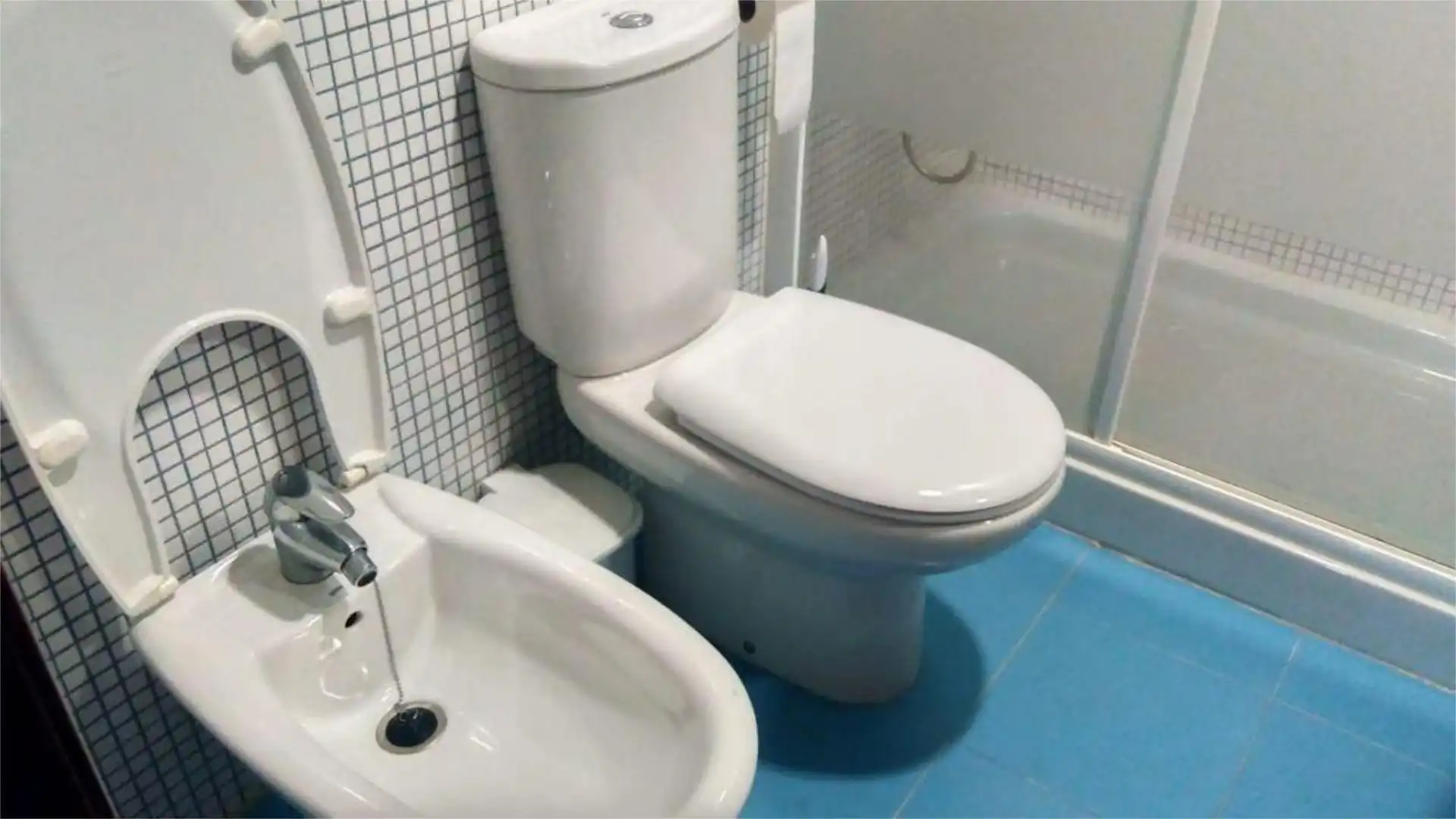 Bany de Pis en venda en Andújar amb Aire condicionat, Calefacció i Moblat