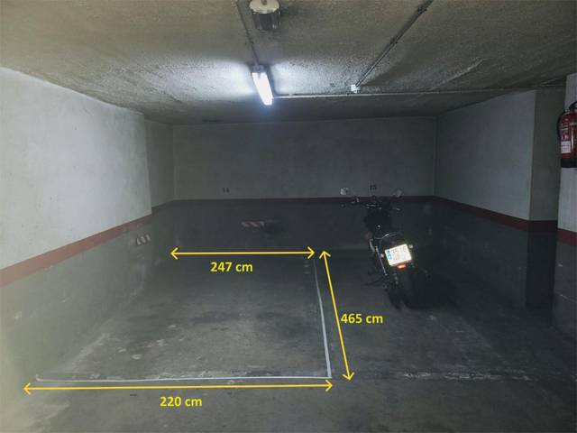 Garaje en Alquiler en Carrer de Tordera, 2 en Vila de Gràcia