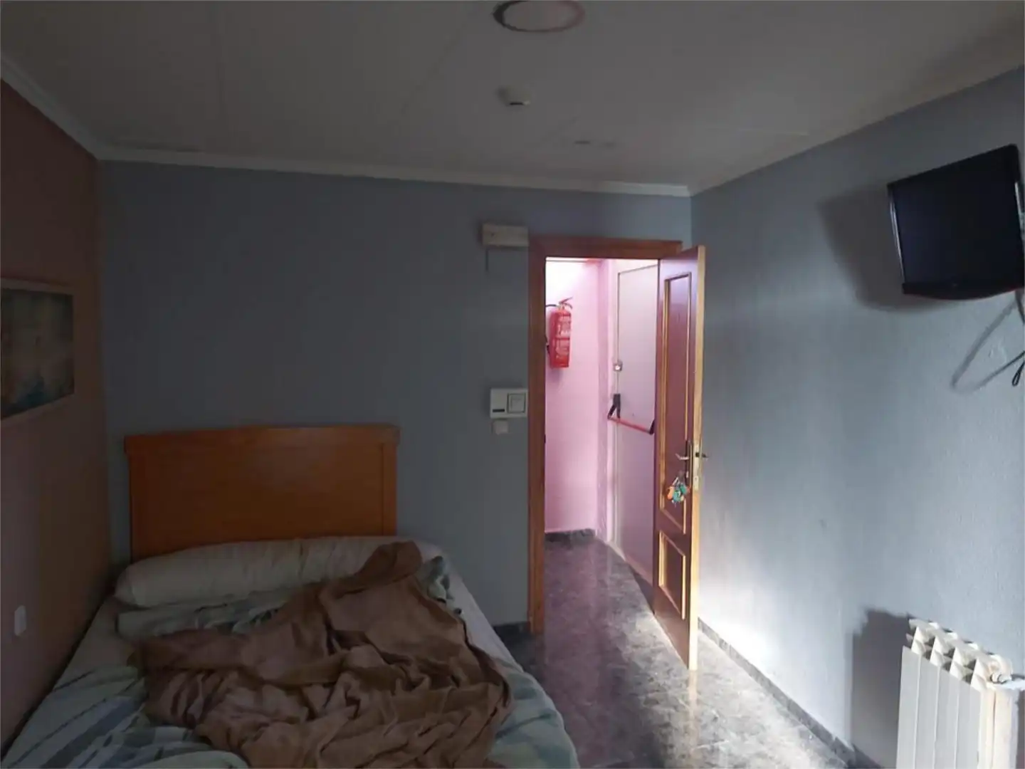 Fabrikhallen zum Verkauf in San Miguel Schlafzimmer von Fabrikhallen zum Verkauf in Murcia mit Klimaanlage, Heizung und Möbliert