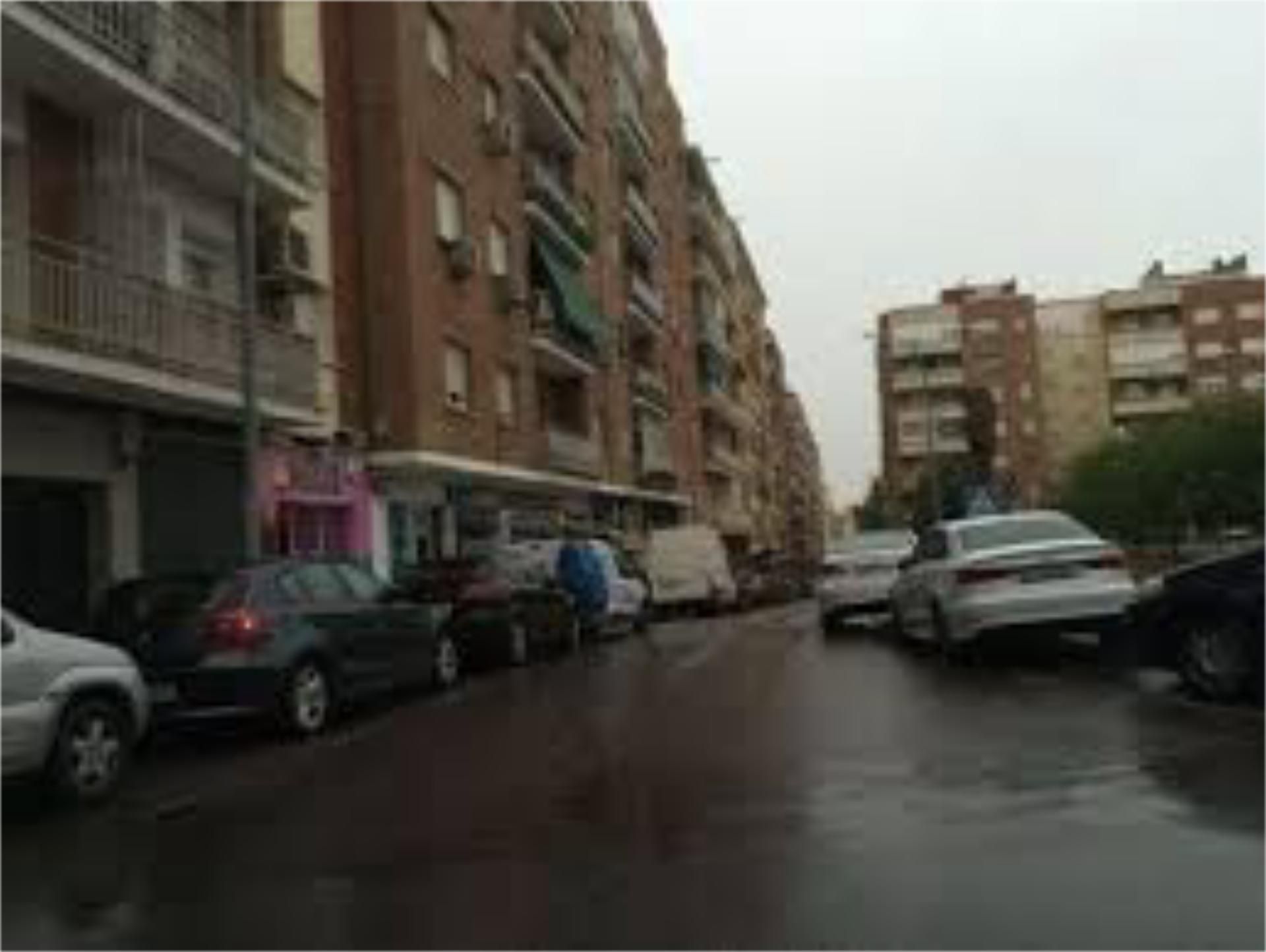 Vista exterior de Pis en venda en Badajoz Capital amb Terrassa i Traster