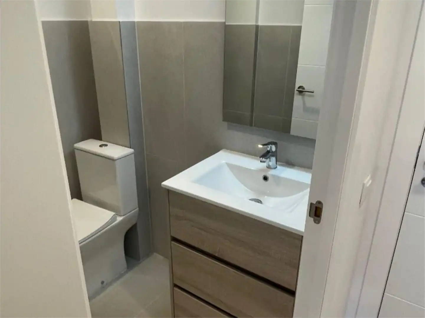 Zimmer in Carrer de Girona, 50, Barri Mion - Puigberenguer Zimmer in Carrer de Girona, 50, Barri Mion - Puigberenguer