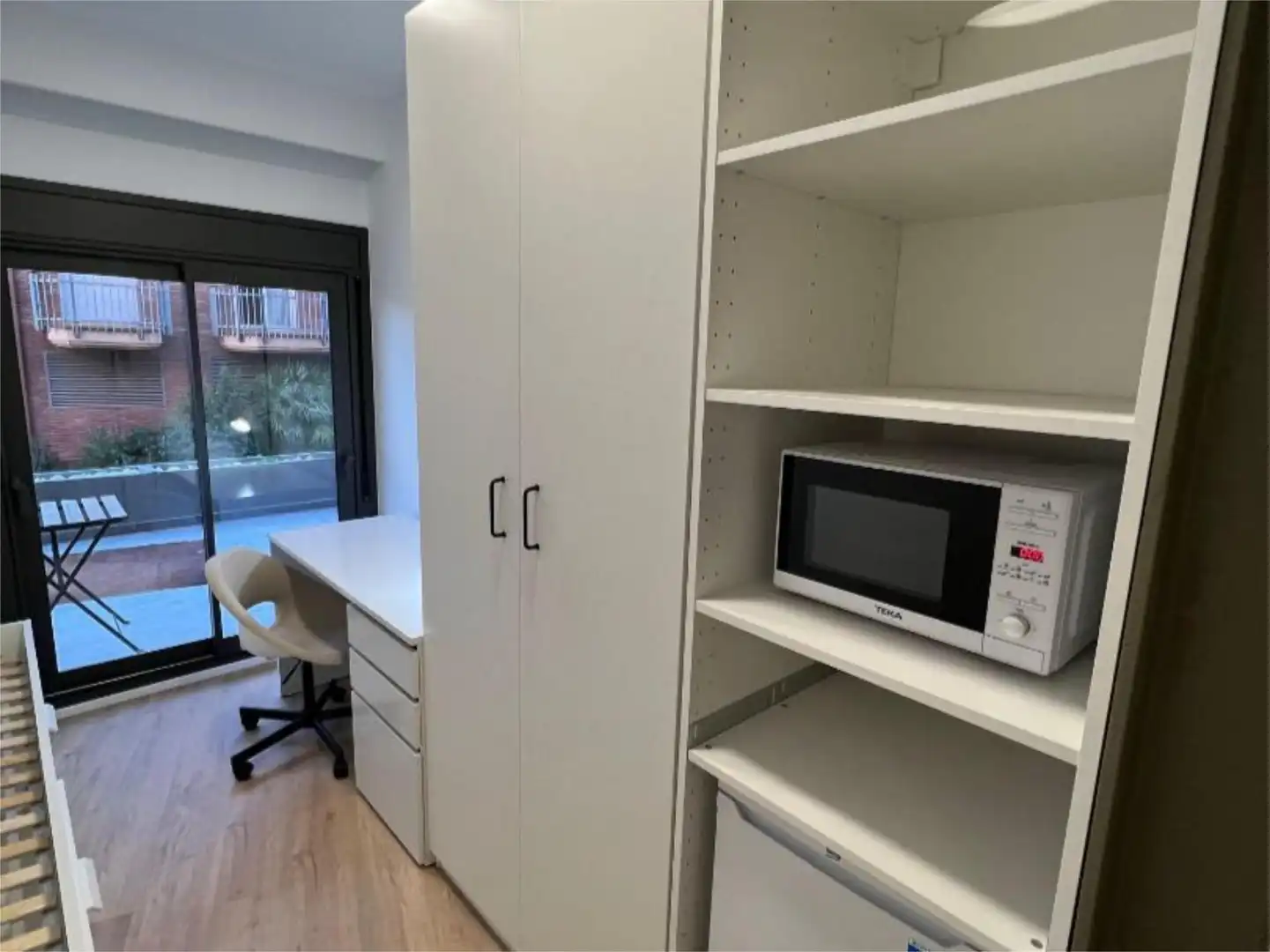 Zimmer in Carrer de Girona, 50, Barri Mion - Puigberenguer Wohnung zur untervermieten in Manresa mit Klimaanlage, Heizung und Parkett